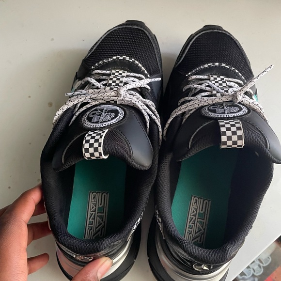 Puma x Mercedes sneakers - Picture 5 of 7